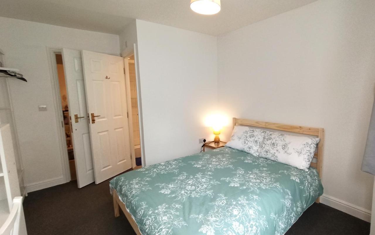Bright, Chilled Ensuite Db Room In A Shared Flat! London Luaran gambar