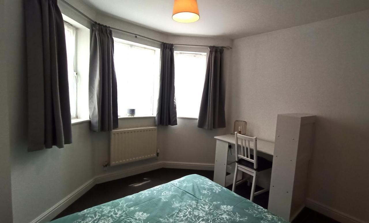 Bright, Chilled Ensuite Db Room In A Shared Flat! London Luaran gambar